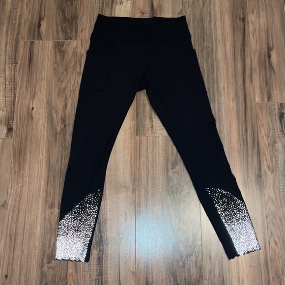 LULULEMON WONDER TRAIN LEGGINGS 7/8 - Picture 2 of 7